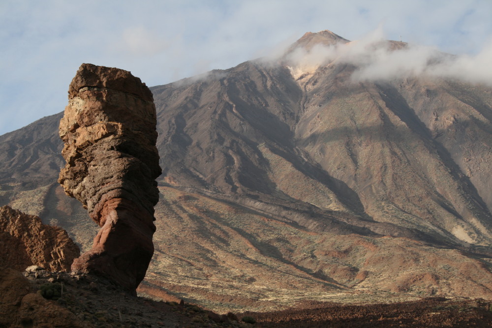 Boží prst na úpatí Pico de Teide 3.718 m